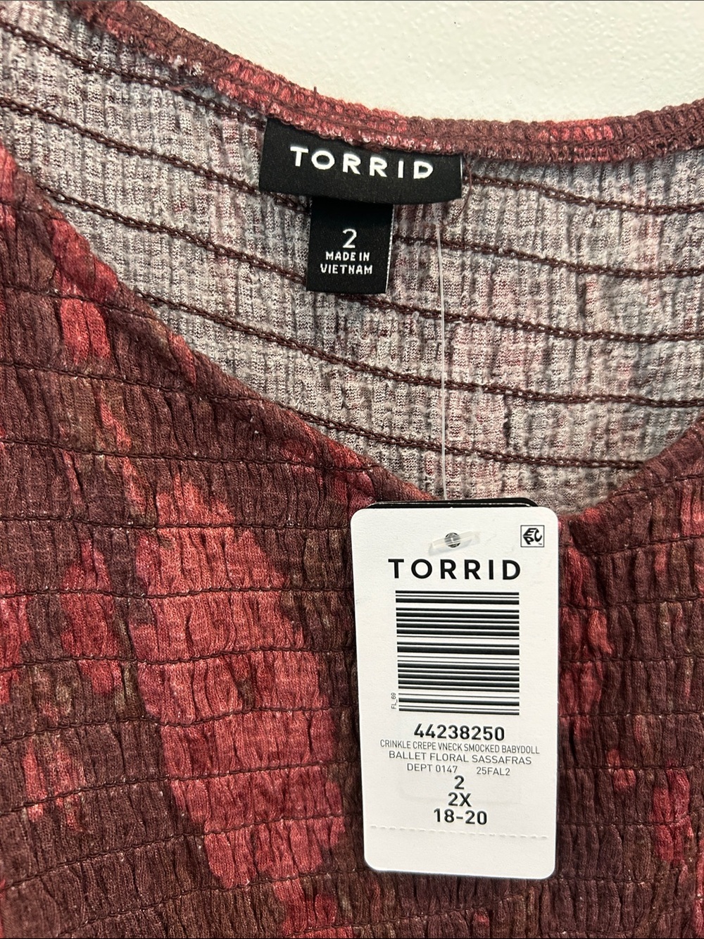 TORRID Floral Smocked Scoop Neck Blouse in Burgundy - Picture 2 of 3